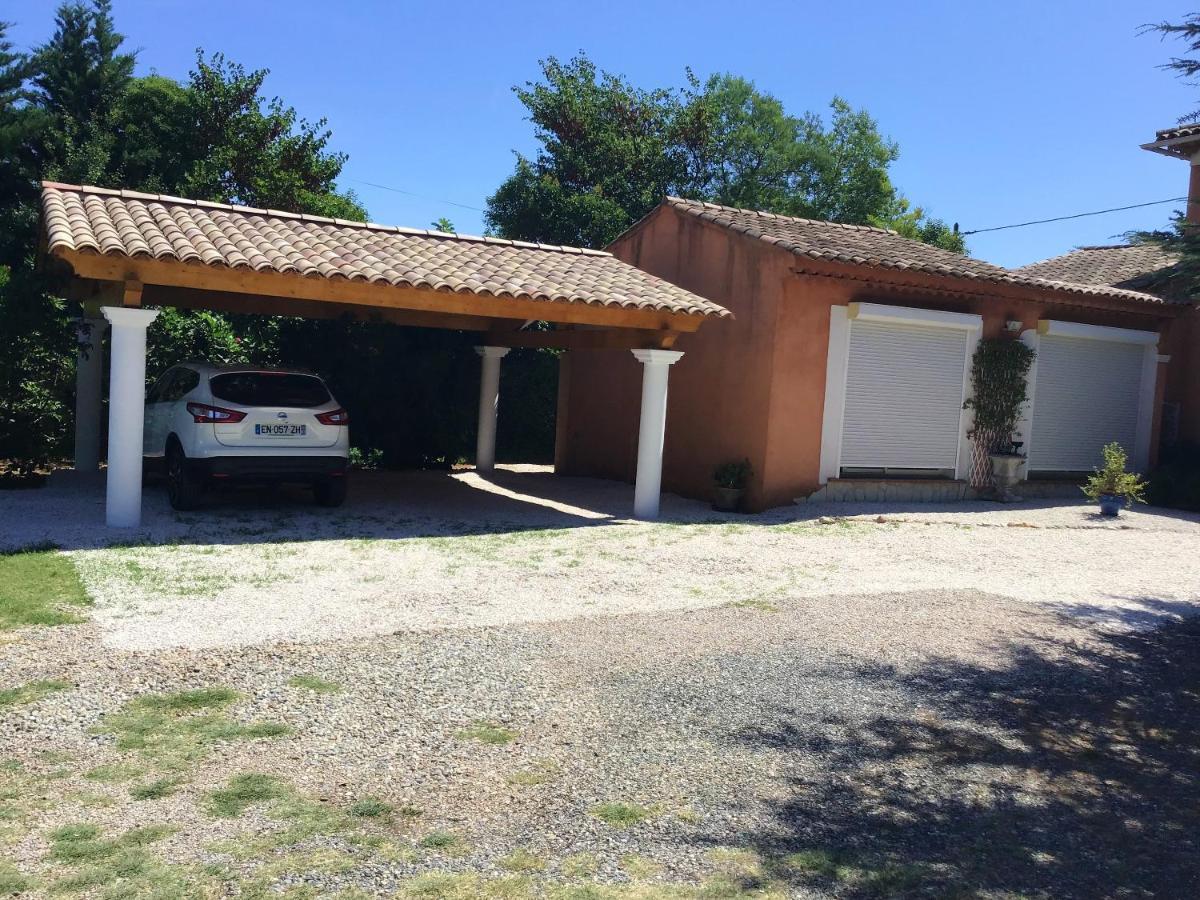 Charmant Appartement A Le Muy Avec Terrasse Et Jardin Exteriér fotografie